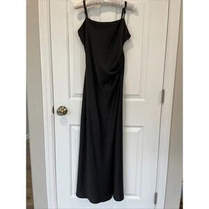 Elegant Black Maxi Dress